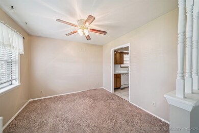 9407 E 39th St, Tulsa, OK 74145 - photo 5