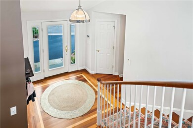 54 Burnett Rd, Warwick, RI 02889 - photo 6