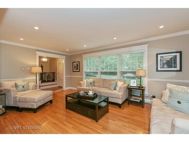 360 Cedarbrook Rd, Naperville, IL 60565 - photo 5