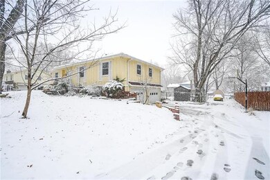 505 S Franklin St, Raymore, MO 64083 - photo 2