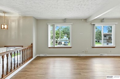 13821 Jefferson Cir, Omaha, NE 68137 - photo 7