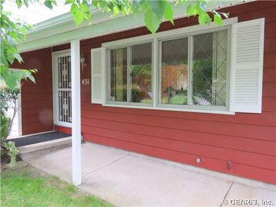 Porch - Open Covered Front Porch/Entry