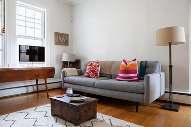 186 Winchester St unit 1, Brookline, MA 02446 - photo 3