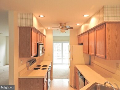 205 Nottingham Ct unit 205, Glen Mills, PA 19342 - photo 6