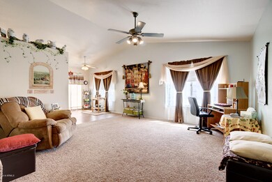 IMG_4218_19_20_21_22_23_24Interior01