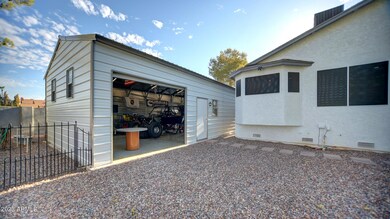 122 S Galaxy Dr unit 2, Chandler, AZ 85226 - photo 4