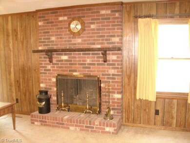 312 Springwood Rd, Asheboro, NC 27205 - photo 2