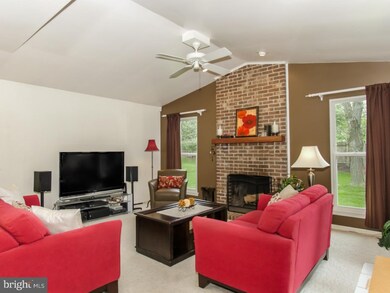 100 Lesha Dr, Morrisville, PA 19067 - photo 5