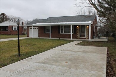 35 Longvue Cir, Ambridge, PA 15003 - photo 2