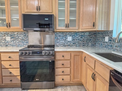 178 S Canal Dr, Port Saint Joe, FL 32456 - photo 3