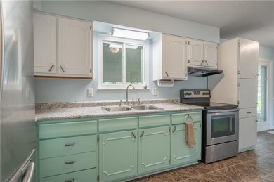 8501 W 450 S, Columbus, IN 47201 - photo 7