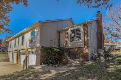 9927 Edelweiss Cir, Shawnee, KS 66203 - photo 2