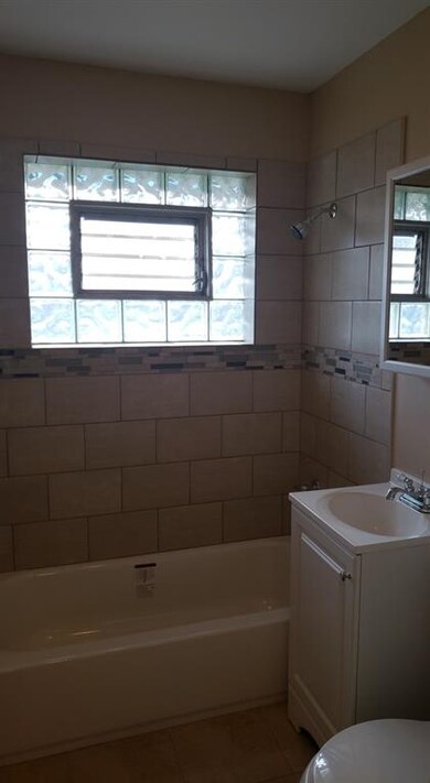 unlisted-address, Hazel Crest, IL 60429 - photo 2