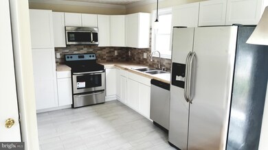 2 E 18th St, Front Royal, VA 22630 - photo 2