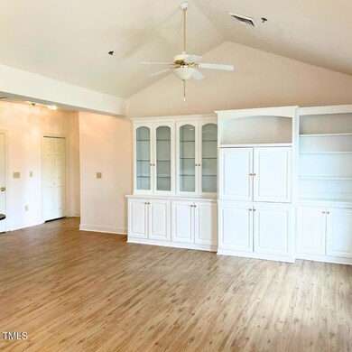 1919 Fordham Dr unit 310, Fayetteville, NC 28304 - photo 2