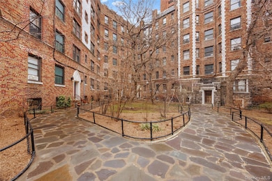 Lenru Apartments unit E23, Bronx, NY 10467 - photo 5