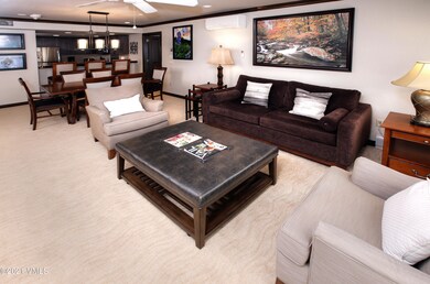 st_james_living_2