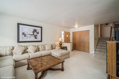 32 Glenview Rd, Glenview, IL 60025 - photo 2