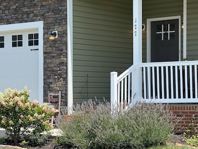 177 Tomasville Dr, Waynesboro, VA 22980 - photo 2