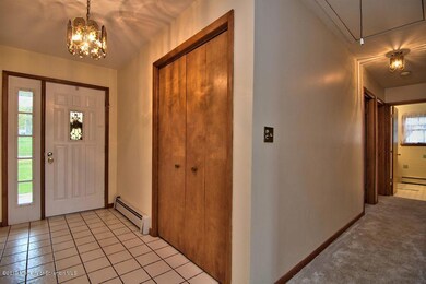 925 Clearview Rd, Moscow, PA 18444 - photo 7