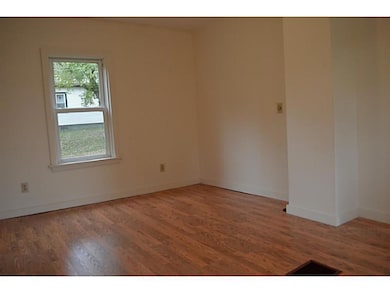 111 Prospect St, Dexter, ME 04930 - photo 6