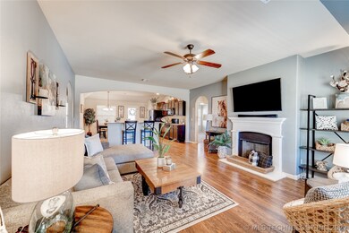 3311 S 208th Ave E, Broken Arrow, OK 74014 - photo 2