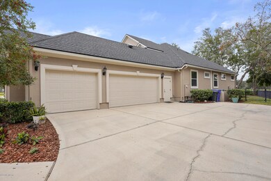 305 N Lombardy Loop_004_WEB