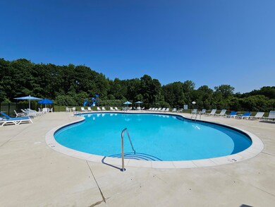 212 Maple unit 212, Highland, MI 48357 - photo 7