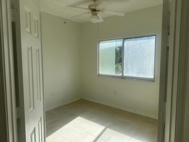 330 Crestwood Cir unit 205, Royal Palm Beach, FL 33411 - photo 3