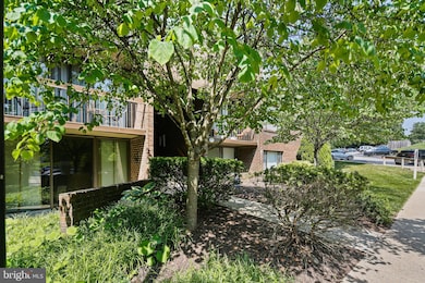 8721 Hayshed Ln unit 23, Columbia, MD 21045 - photo 4