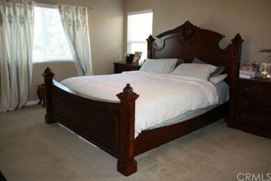 Large Master Bedroom with Lots of Light!