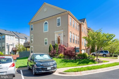 21886 Hawksbury Terrace, Broadlands, VA 20148 - photo 4