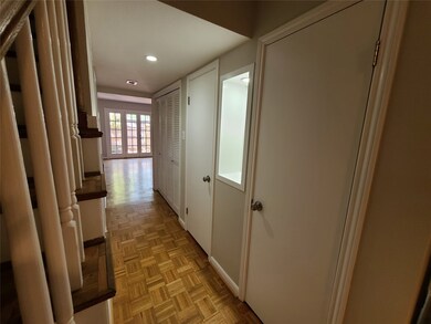 10152 Longmont Dr unit 38/10, Houston, TX 77042 - photo 7