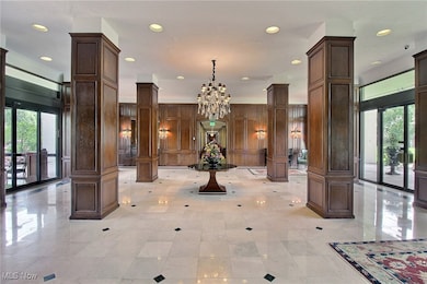 1 Bratenahl Place unit 604, Bratenahl, OH 44108 - photo 2