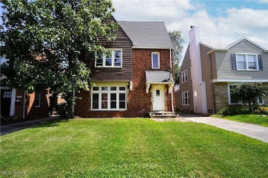 3715 Daleford Rd, Cleveland, OH 44120 - photo 4