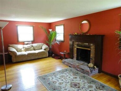 60 Blackberry Ln, Northampton, MA 01060 - photo 6