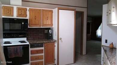 135 Overlook Dr, Hawley, PA 18428 - photo 6