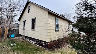 566 Bent Ave, Akron, CO 80720 - photo 4