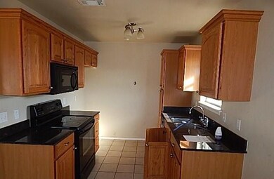 3345 Grandaughter Ln, Harrah, OK 73045 - photo 4