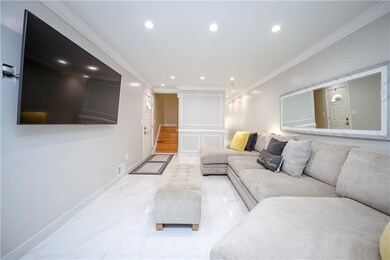 131 Jefferson St, Staten Island, NY 10304 - photo 6