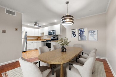 1216 Vfw Pkwy unit 40, West Roxbury, MA 02132 - photo 2