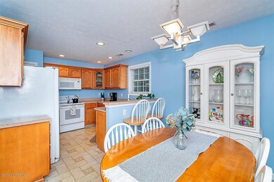 475 Forest Ridge Dr, Mount Washington, KY 40047 - photo 5