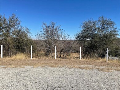 239 Sea Salt Dr, Springtown, TX 76082 - photo 2