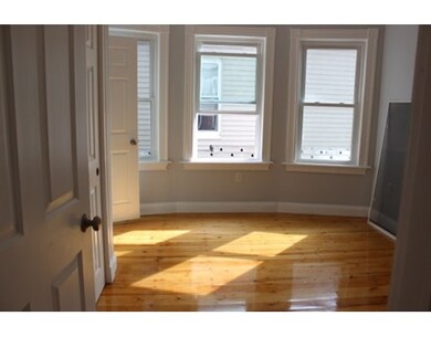 396 Centre St unit 3, Jamaica Plain, MA 02130 - photo 4