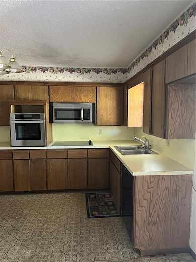 1015 N Midwest Blvd, Guthrie, OK 73044 - photo 6