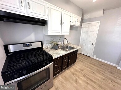 1008 Tunbridge Rd, Baltimore, MD 21212 - photo 6