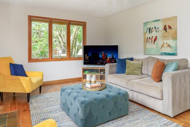 585 Mulberry Way N-19