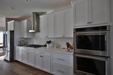 Kitchen (2)