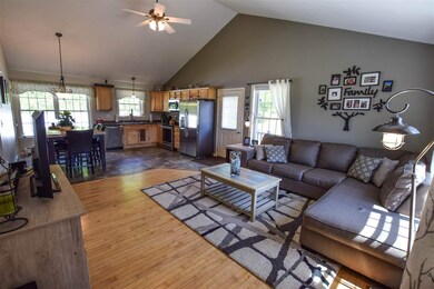 39 New Hampton Rd, Franklin, NH 03235 - photo 2