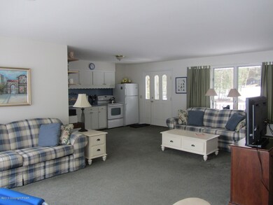 103 S Lake Dr, Jim Thorpe, PA 18229 - photo 4